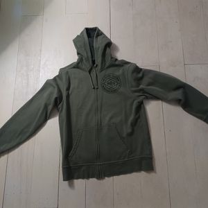 The north face sweatshirt